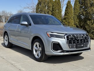 Used 2025 Audi Q7 2.0T Premium w/ Convenience Package image 1