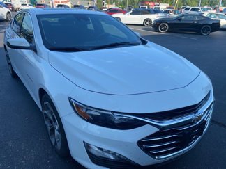 Used 2023 Chevrolet Malibu LT image 1