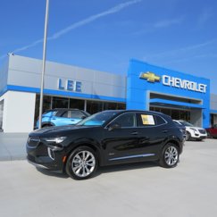Used 2023 Buick Envision Avenir image 1