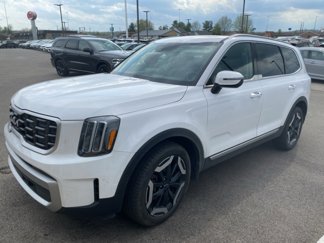 Used 2023 Kia Telluride S w/ S Sunroof Package image 1