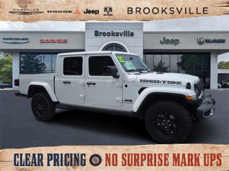 New 2025 Jeep Gladiator Sport image 1