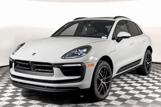 Used 2024 Porsche Macan image 1