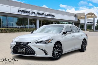 New 2025 Lexus ES 300h w/ Luxury Package image 1