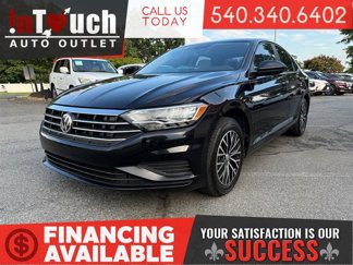 Used 2021 Volkswagen Jetta R-Line image 1