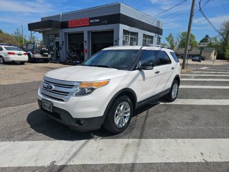 Used 2014 Ford Explorer XLT w/ Equipment Group 202A image 1