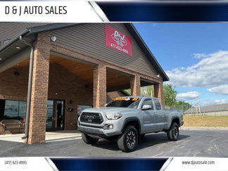 Used 2021 Toyota Tacoma TRD Off-Road image 1