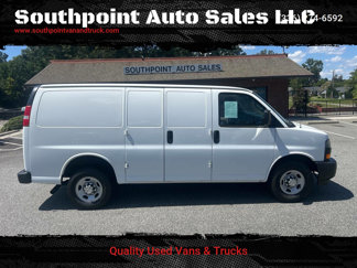 Used 2018 Chevrolet Express 2500 w/ Driver Convenience Package image 1