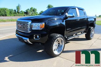 Used 2019 GMC Canyon Denali image 1