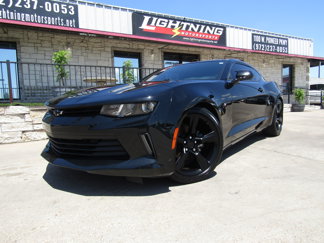 Used 2018 Chevrolet Camaro LT image 1