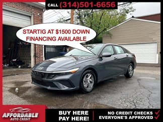 Used 2024 Hyundai Elantra SE image 1