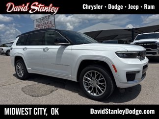 New 2025 Jeep Grand Cherokee L Summit w/ Luxury Tech Group V image 1