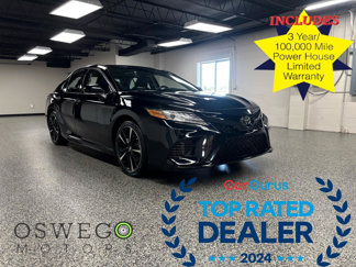 Used 2019 Toyota Camry XSE image 1