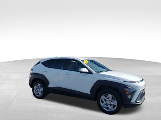 Certified 2024 Hyundai Kona SE image 1