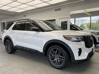 New 2025 Ford Explorer ST image 1