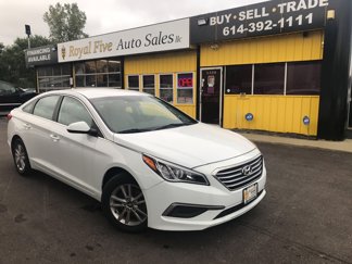 Used 2017 Hyundai Sonata SE image 1