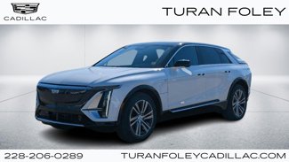 New 2025 Cadillac Lyriq Luxury image 1