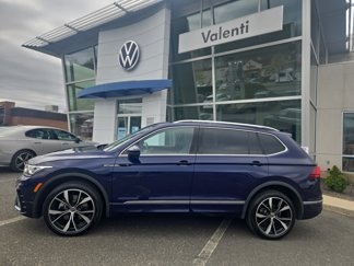 Certified 2022 Volkswagen Tiguan SEL R-Line image 1