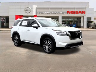 New 2025 Nissan Pathfinder Platinum image 1