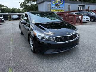 Used 2017 Kia Forte LX image 1