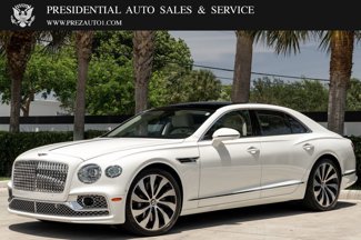 Used 2022 Bentley Flying Spur V8 image 1