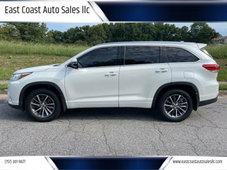 Used 2018 Toyota Highlander XLE image 1