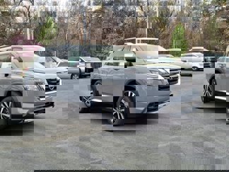 New 2025 Nissan Pathfinder Platinum image 1