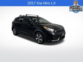 Used 2017 Kia Niro LX image 1