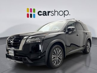 Used 2024 Nissan Pathfinder SL image 1