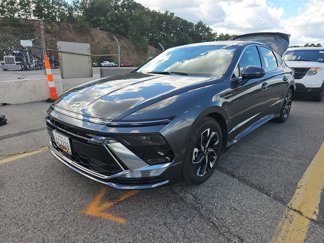 Used 2025 Hyundai Sonata SEL image 1