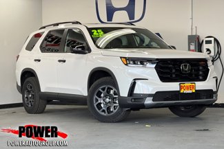 New 2025 Honda Pilot TrailSport image 1
