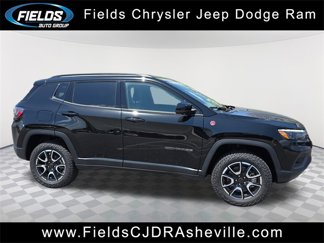 New 2025 Jeep Compass Trailhawk w/ Trailhawk Elite Group image 1