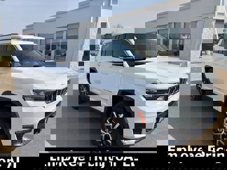 New 2025 Jeep Grand Cherokee L Limited image 1