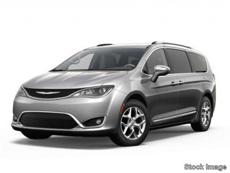 Used 2017 Chrysler Pacifica Touring-L image 1