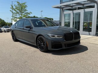 Used 2022 BMW 750i xDrive w/ Executive Package image 1