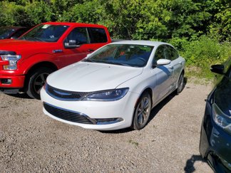 Used 2015 Chrysler 200 Limited w/ Convenience Group image 1