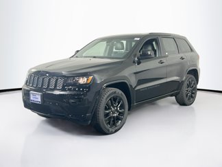 Used 2022 Jeep Grand Cherokee Laredo X image 1