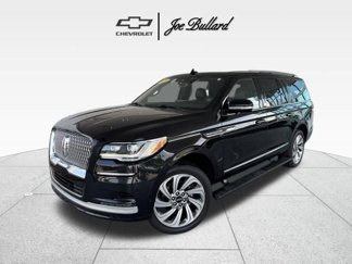 Used 2023 Lincoln Navigator L Reserve image 1