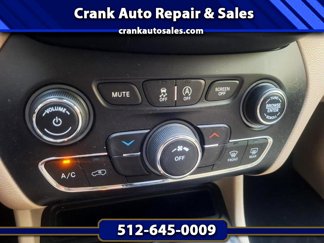 Used 2021 Jeep Cherokee Latitude image 1
