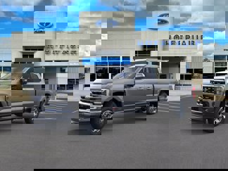 New 2026 Ford F350 4x4 Crew Cab Super Duty image 1