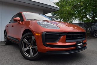 Used 2022 Porsche Macan image 1