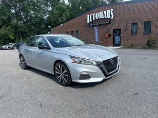 Used 2020 Nissan Altima 2.5 SR image 1