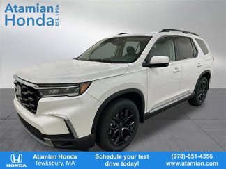 New 2025 Honda Pilot Touring image 1