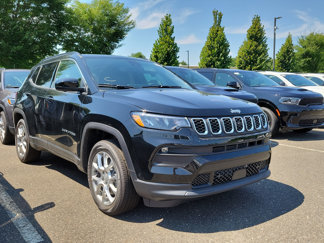New 2024 Jeep Compass Latitude w/ Sun and Sound Group image 1