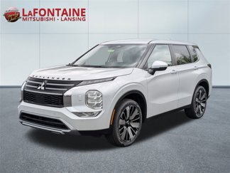 New 2025 Mitsubishi Outlander SE image 1