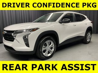 Used 2025 Chevrolet Trax LS w/ Driver Confidence Package image 1