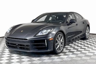 Used 2025 Porsche Panamera image 1