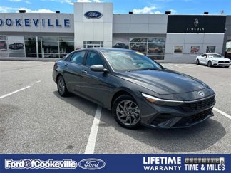 Used 2024 Hyundai Elantra SEL image 1