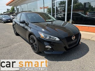 Used 2022 Nissan Altima 2.5 SR w/ Midnight Edition Package image 1