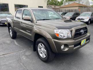 Used 2011 Toyota Tacoma 4x4 Double Cab image 1