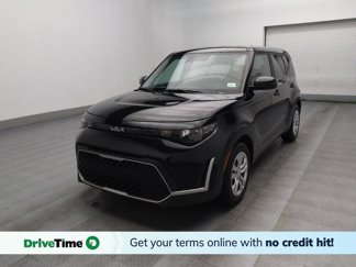 Used 2023 Kia Soul LX image 1